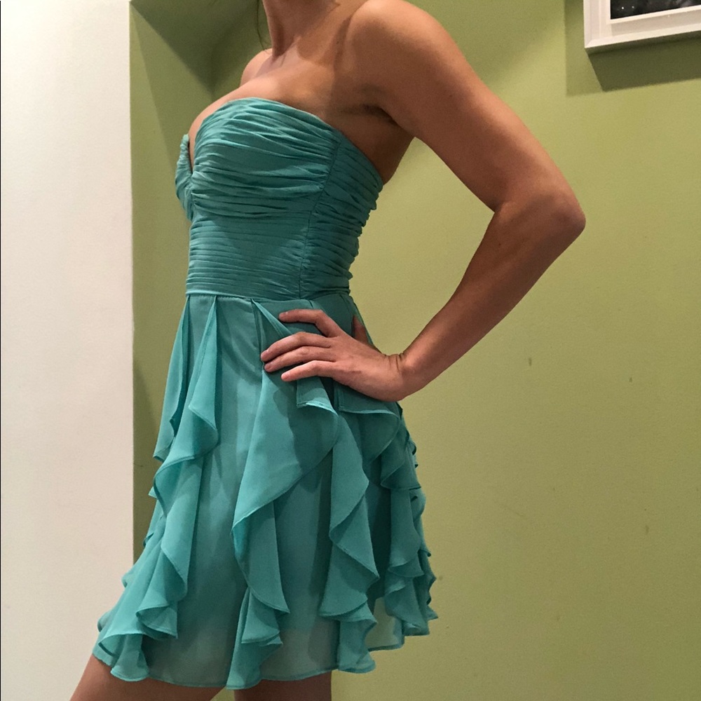 Fun and flirty Arden B Chiffon Ruffle Dress 👗 - Picture 2 of 7